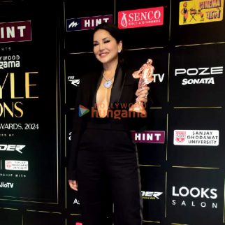 Photos Celebs grace the red carpet at Bollywood Hungama Style Icons Summit and Awards 2024 113 (3)