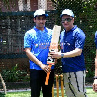Photos Zaheer Khan and Rajkummar Rao with team Srikanth snapped playing cricket with visually impaired players at Astro Turf, NSCI Club, Worli (3)