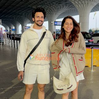 Photos Anusha Dandekar snapped at the airport (3)