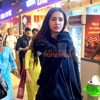 Photos Disha Patani and Tamannaah Bhatia snapped at the airport (1)