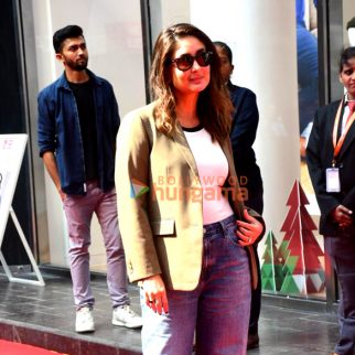 Photos Kareena Kapoor Khan snapped at the launch of NIQLO’s third and largest store in Mumbai at Phoenix Palladium Mall (3)