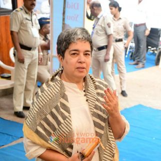 Photos Maharashtra Assembly Elections 2024 Subhash Ghai, Mukta Ghai and Reena Dutta cast their votes in Mumbai (2)