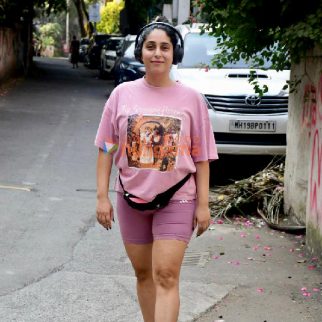 Photos Neha Bhasin snapped at Carter Road (4)