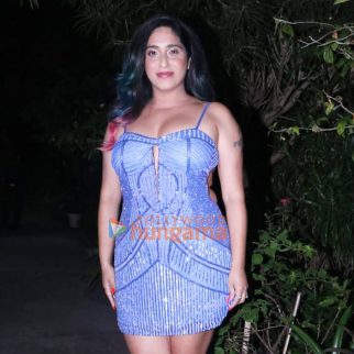 Photos Neha Bhasin snapped in town (1)