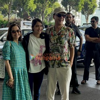 Photos Sunny Leone, Anushka Sen and others snapped at the airport (5)