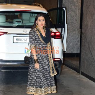 Photos Tara Sutaria, Sanjana Sanghi, Karisma Kapoor and others snapped at friends wedding (2)