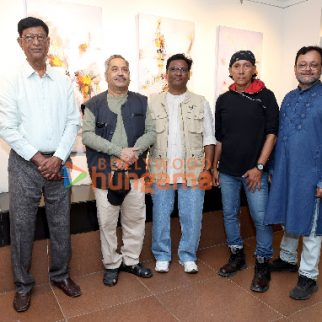 Photos Kabir Bedi, Parveen Dusanj and others snapped at the inauguration of Dilip Mali’s art show Whispers of Nature (4)