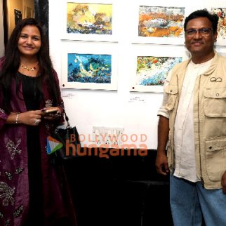 Photos Kabir Bedi, Parveen Dusanj and others snapped at the inauguration of Dilip Mali’s art show Whispers of Nature (5)