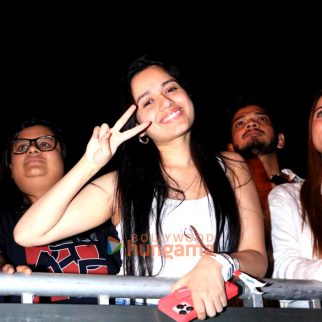 Photos Parineeti Chopra, Arhaan Khan, Nirvaan Khan and others snapped at Karan Aujla's concert (4)