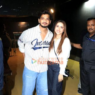 Photos Parineeti Chopra, Arhaan Khan, Nirvaan Khan and others snapped at Karan Aujla's concert (7)