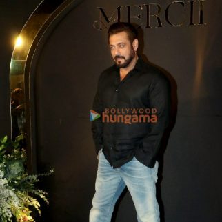 Photos Salman Khan, Genelia Deshmukh, Riteish Deshmukh and others snapped at Nirvan Khan's birthday party (43)