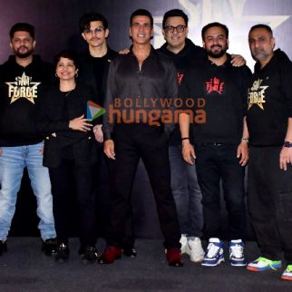 Photos Akshay Kumar, Veer Pahariya and others grace Sky Force trailer launch (1)