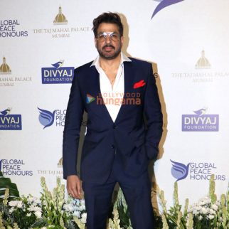 Photos Ranveer Singh, Tiger Shroff, Rakul Preet Singh, Bhumi Pednekar and others snapped attending the walk of Honour at the Global Peace Honours 2025 (37)
