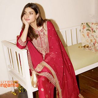 Diana-Penty-(4)