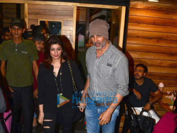 Akshay Kumar and Twinkle Khanna spotted at Farmers Caf, Bandra