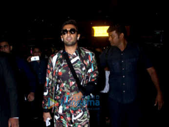 Ranveer Singh, Urvashi Rautela and others snapped at the airport