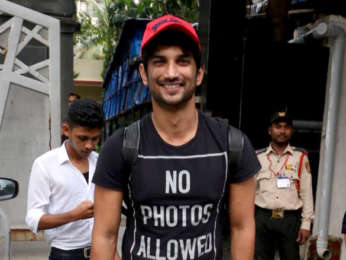 Sushant Singh Rajput snapped in Juhu