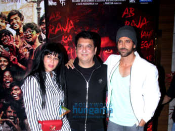 Hrithik Roshan and others grace the wrap up party of 'Super 30'