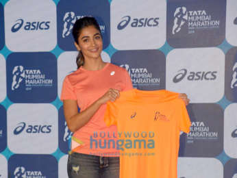 Pooja Hegde attends Tata Mumbai Marathon 2019