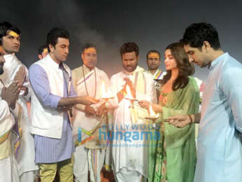 Alia Bhatt and Ranbir Kapoor launch the logo of Brahmastra at Kumbh Mela
