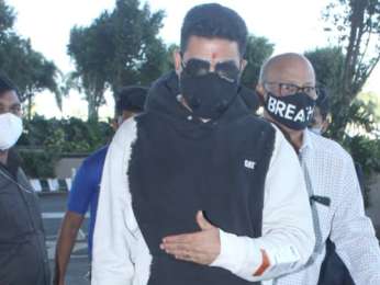 Spotted - Abhishek Bachchan and Sharad Kelkar at Airport