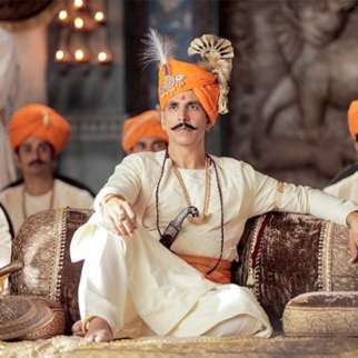 "Rarely do films take such monumental tasks" - Akshay Kumar is amazed that YRF created over 50,000 costumes for Prithviraj