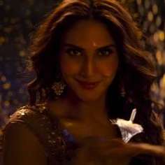 Shamshera: "I’m keeping my fingers crossed that people love our chemistry in the film" - Vaani Kapoor on being paired opposite Ranbir Kapoor
