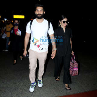 Photos: Mouni Roy snapped with her husband at the Mumbai airport