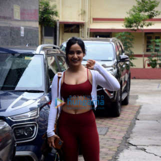Photos: Neha Sharma and Karishma Tanna spotted at the gym in Bandra