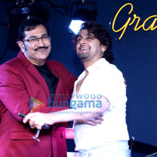 Photos: Sonu Nigam, Sachin Pilgaonkar and others snapped at Sudesh Bhosale's birthday bash at Gravity Studios