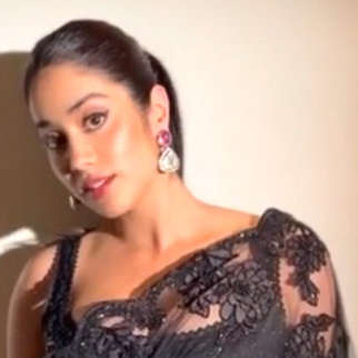 Janhvi Kapoor looks breathtakingly gorgeous in black saree