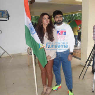 Photos: Rakhi Sawant and Adil Khan pose together with tricolour flag after a shoot