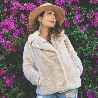 Fatima Sana Shaikh jets off for the next schedule of her upcoming Sam Bahadur with 'ache bachhe' Vicky Kaushal and Mohammed Zeeshan Ayyub