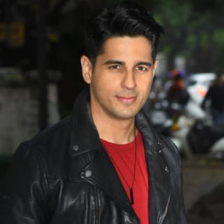 Sidharth Malhotra looks dashing in red tshirt and leather jacket