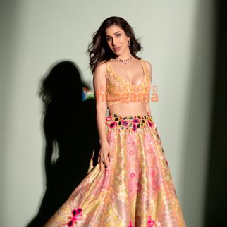 Sophie-Choudry-4
