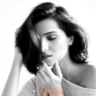 Tara Sutaria (2)