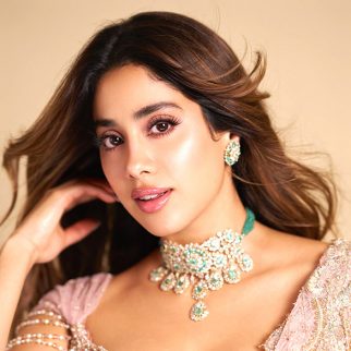 Janhvi-Kapoor-(5)