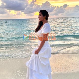Sophie Choudry (1)