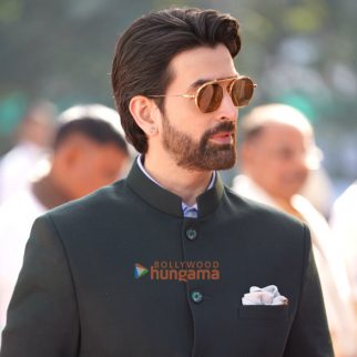 Ek Chatur Naar