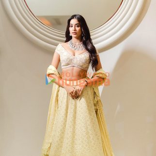 Janhvi Kapoor (2)